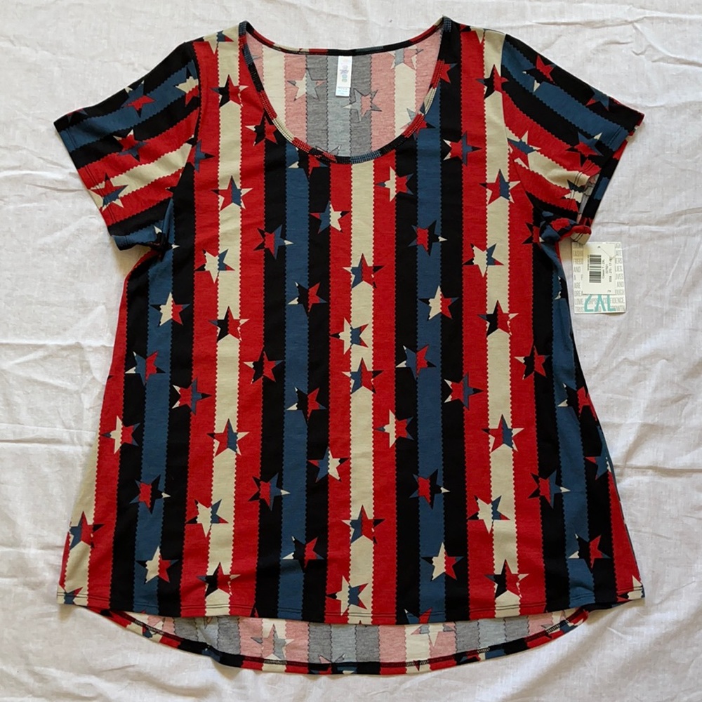 LuLaRoe 2XL Classic T (American Collection)
